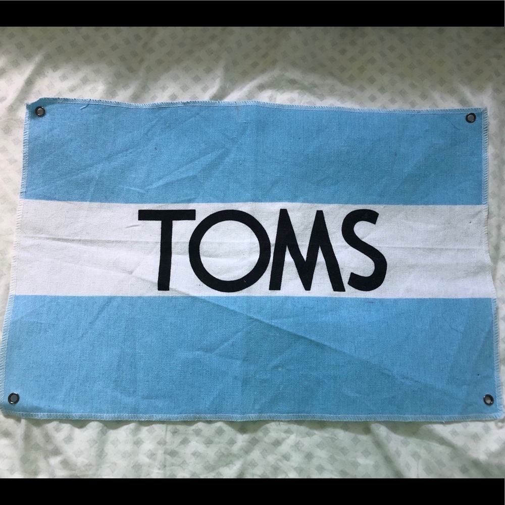 Toms Flag